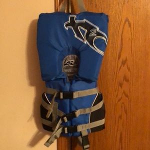 NWOT child life jacket